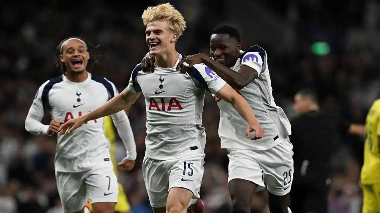 رحيل نجوم توتنهام يلوح في الأفق حال هبوط الفريق إلى دوري الدرجة الأولى